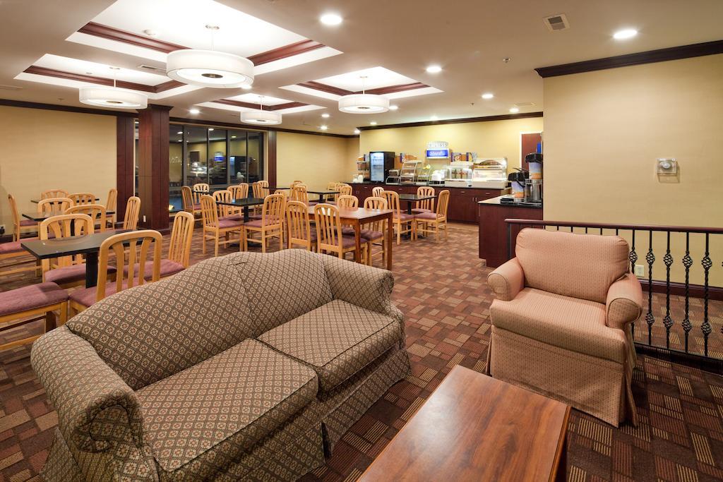 Holiday Inn Express Cincinnati-Lawrenceburg Exteriör bild